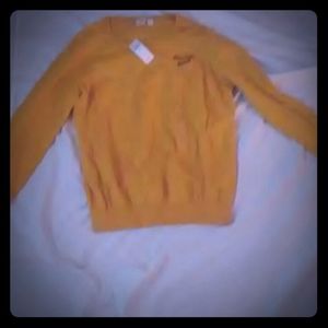 Mustard yellow longsleeve shirt